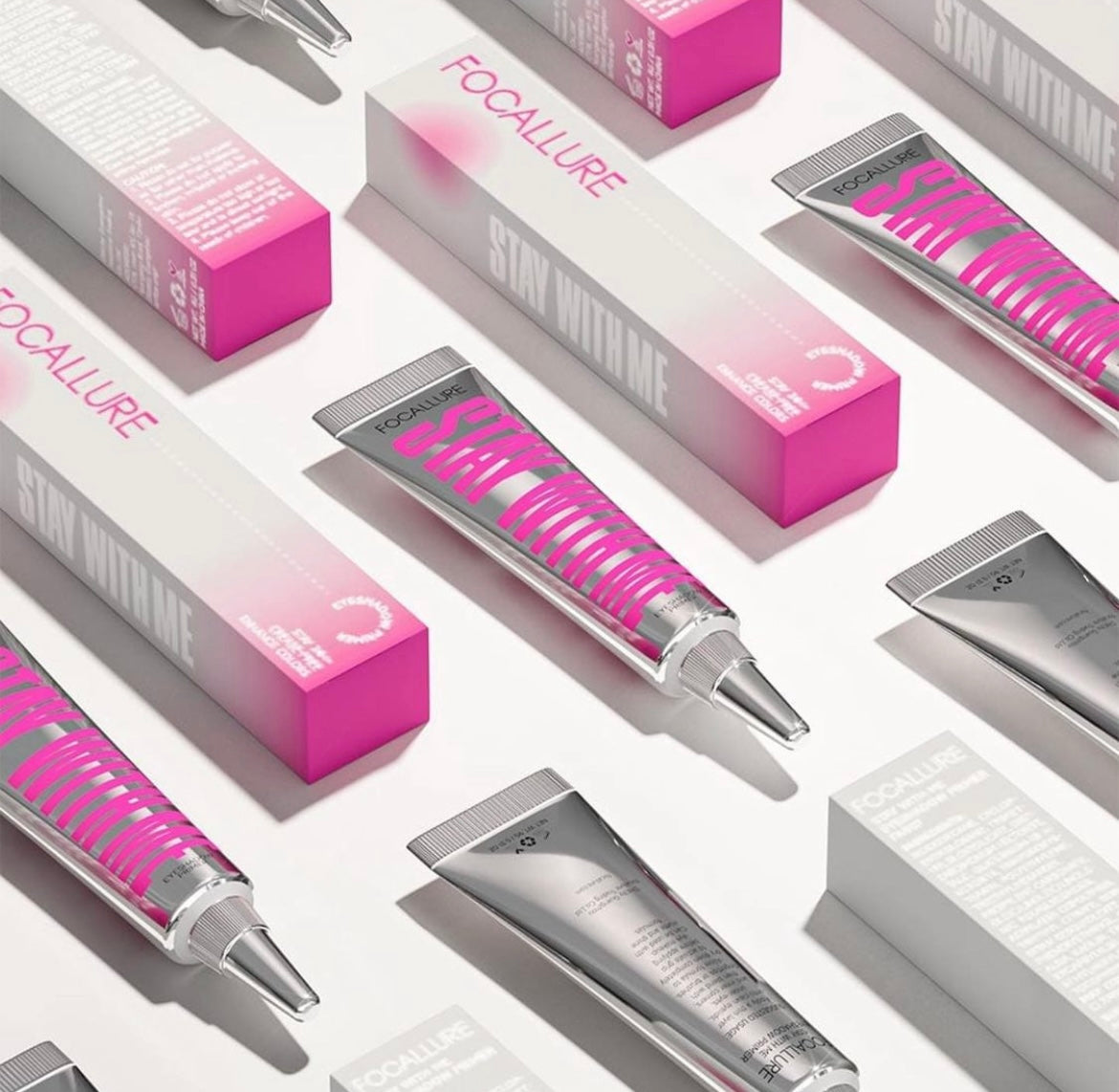 EYESHADOW PRIMER