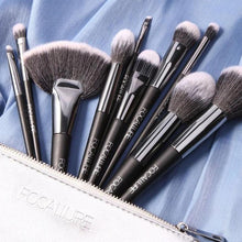 Load image into Gallery viewer, 10 Pcs Brushes | Focallure Makeup Brushes | Klex Beauty